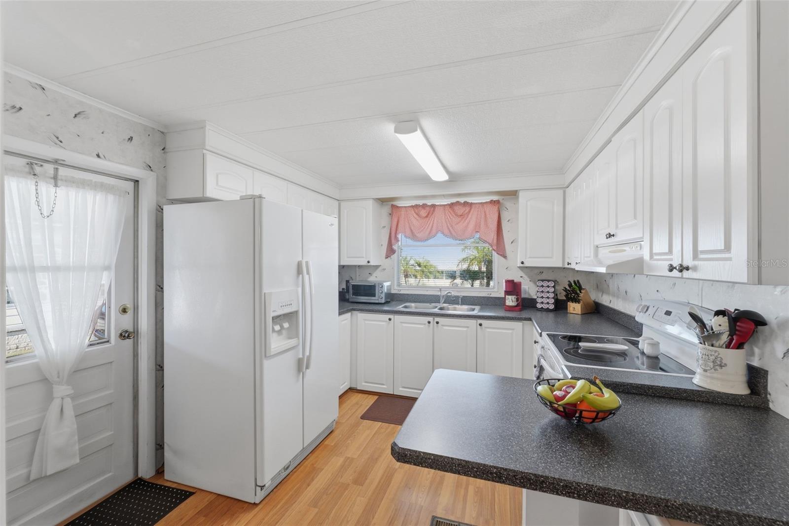 Image 4 of 15 For 2107 Wailua Drive