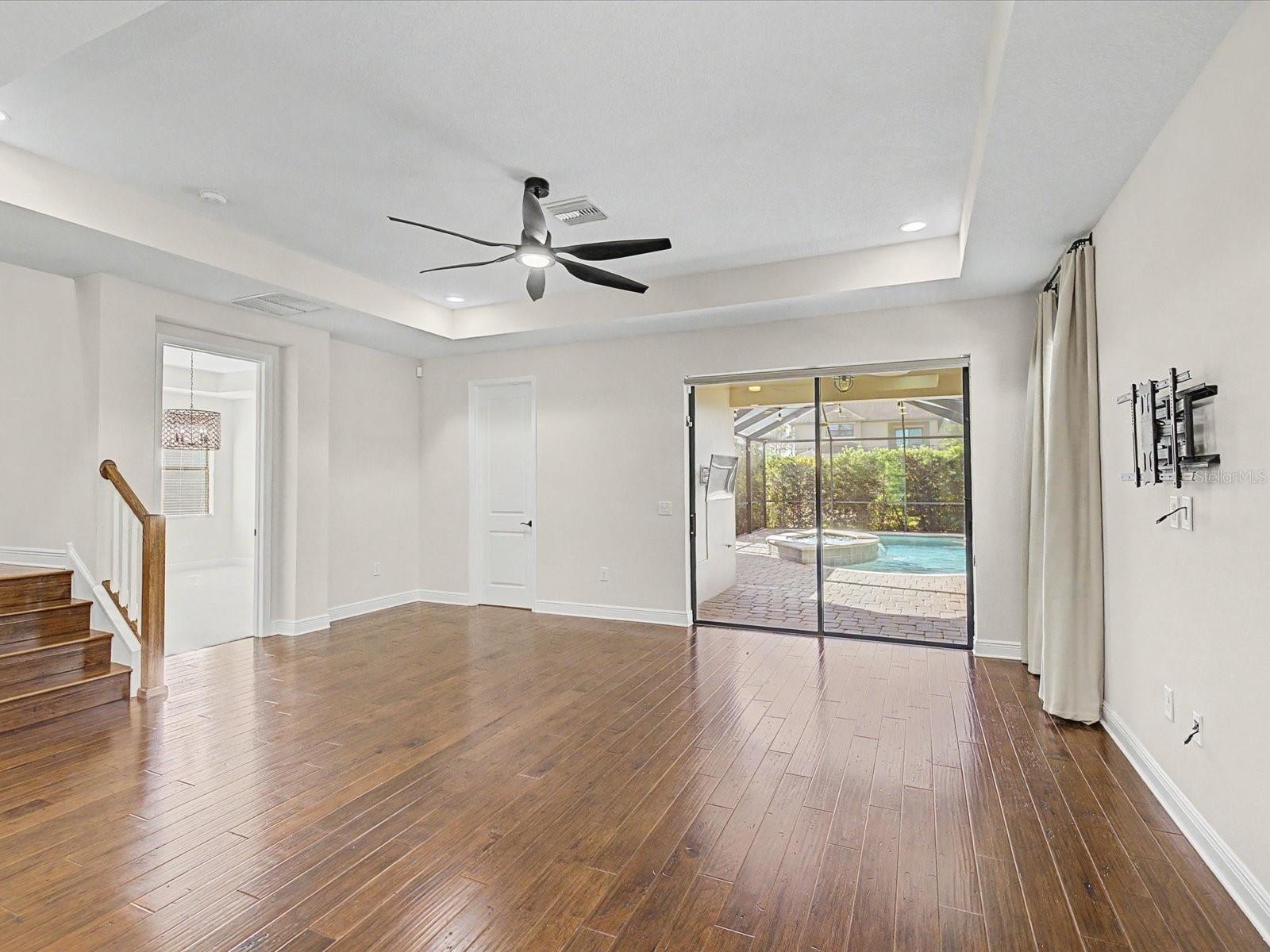 Image 14 of 56 For 12308 Rangeland Boulevard