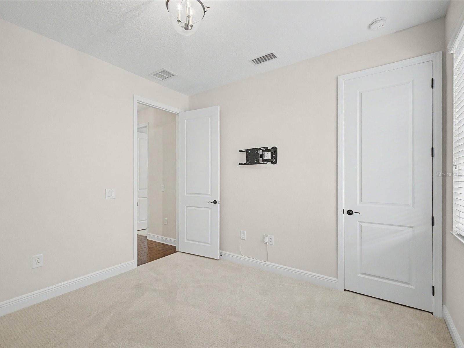 Image 23 of 56 For 12308 Rangeland Boulevard