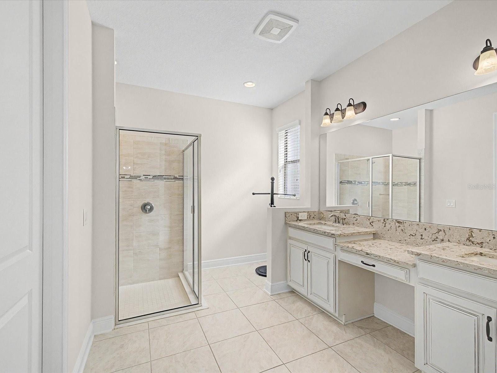 Image 24 of 56 For 12308 Rangeland Boulevard