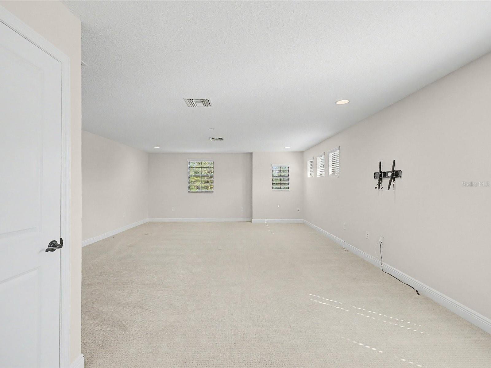 Image 28 of 56 For 12308 Rangeland Boulevard