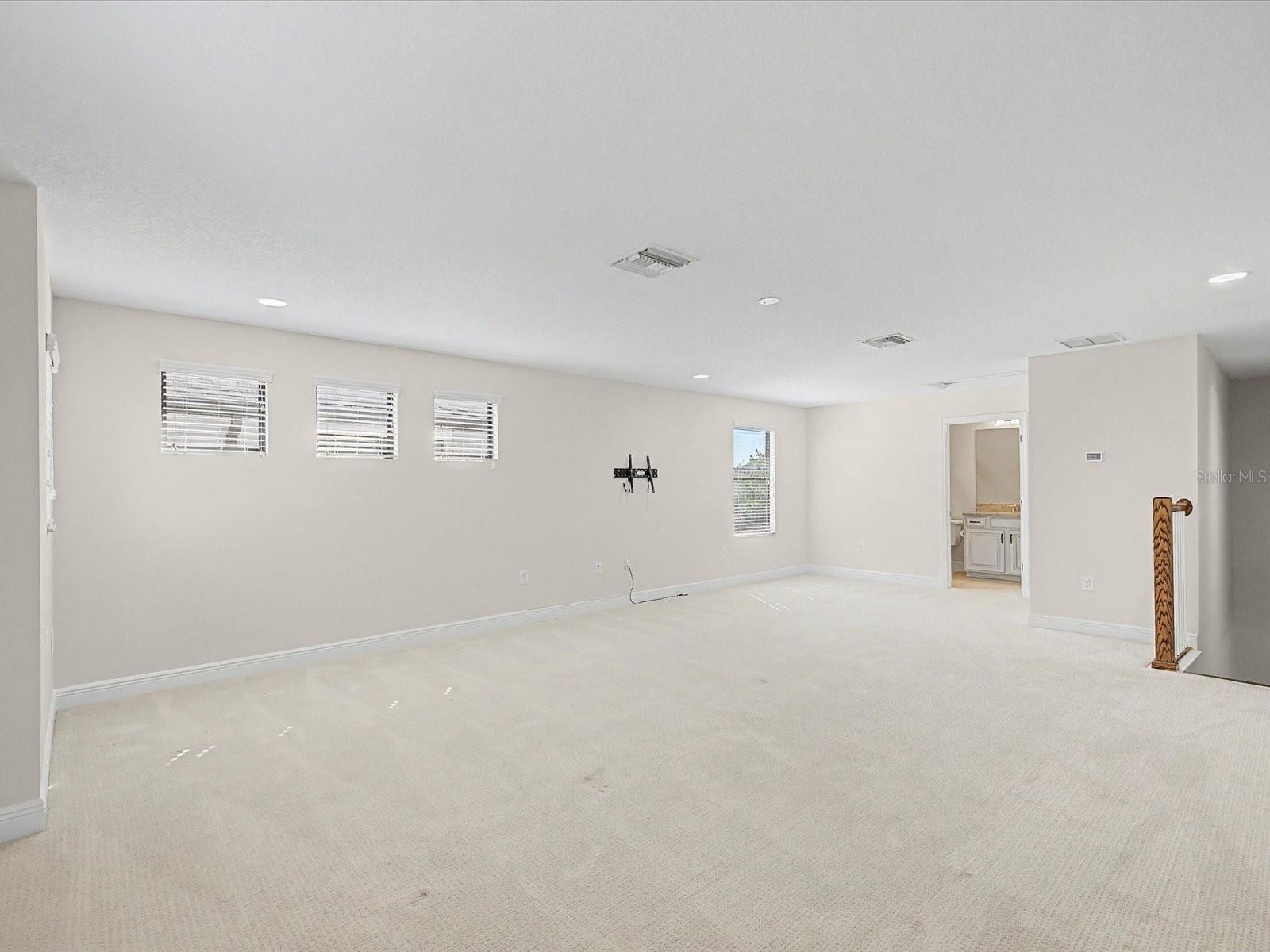 Image 29 of 56 For 12308 Rangeland Boulevard