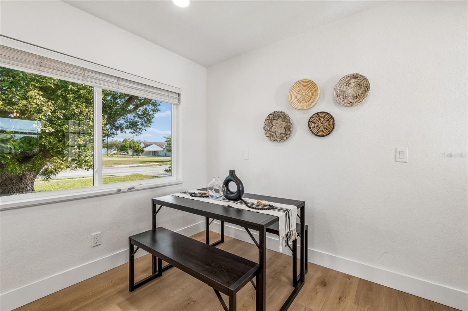 Image 10 of 73 For 2844 30th Avenue N