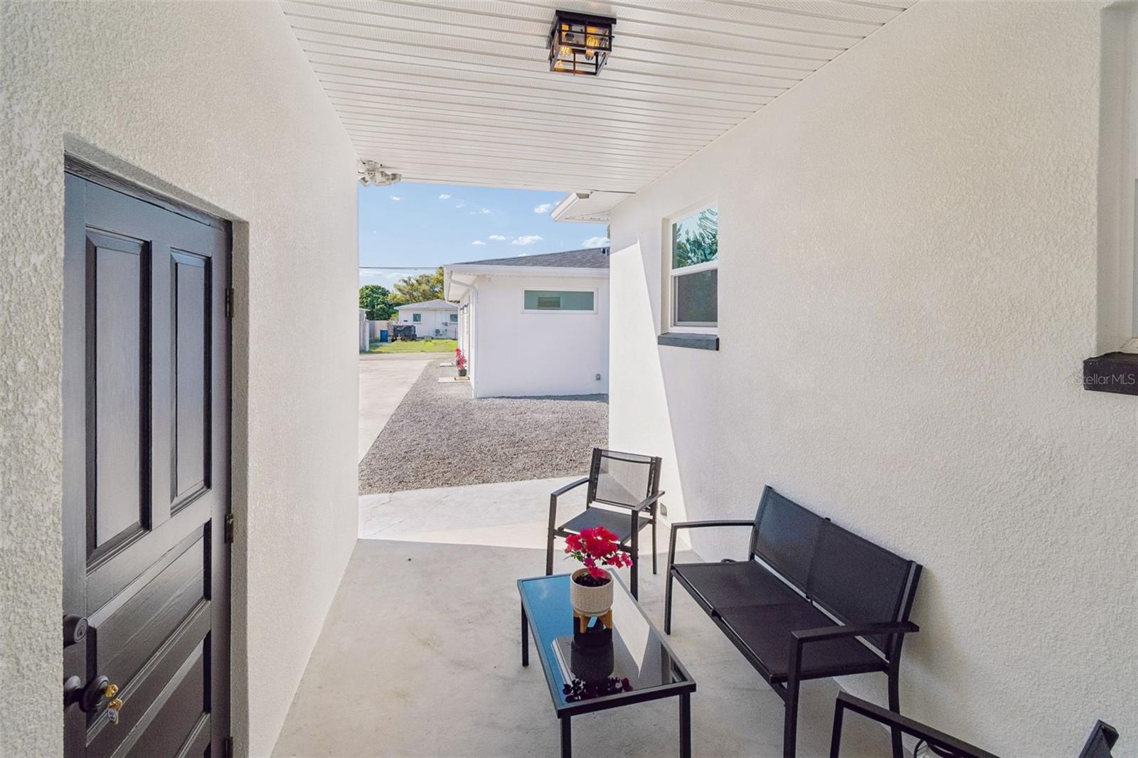 Image 24 of 73 For 2844 30th Avenue N