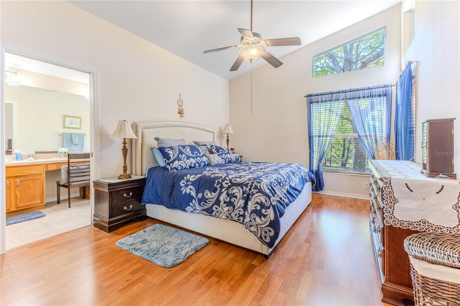 Listing photo id 34 for 150 Gordham Court