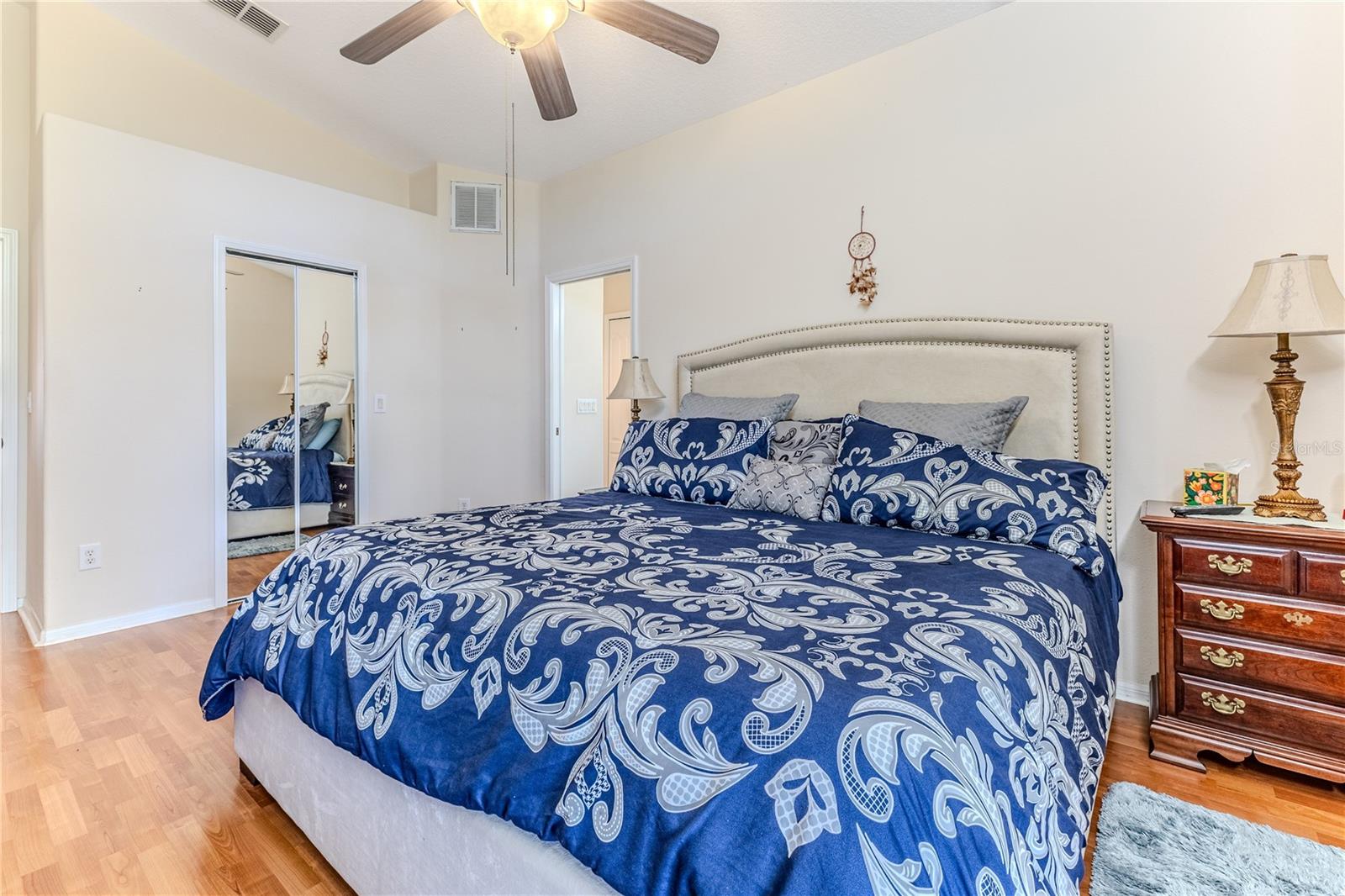 Listing photo id 35 for 150 Gordham Court