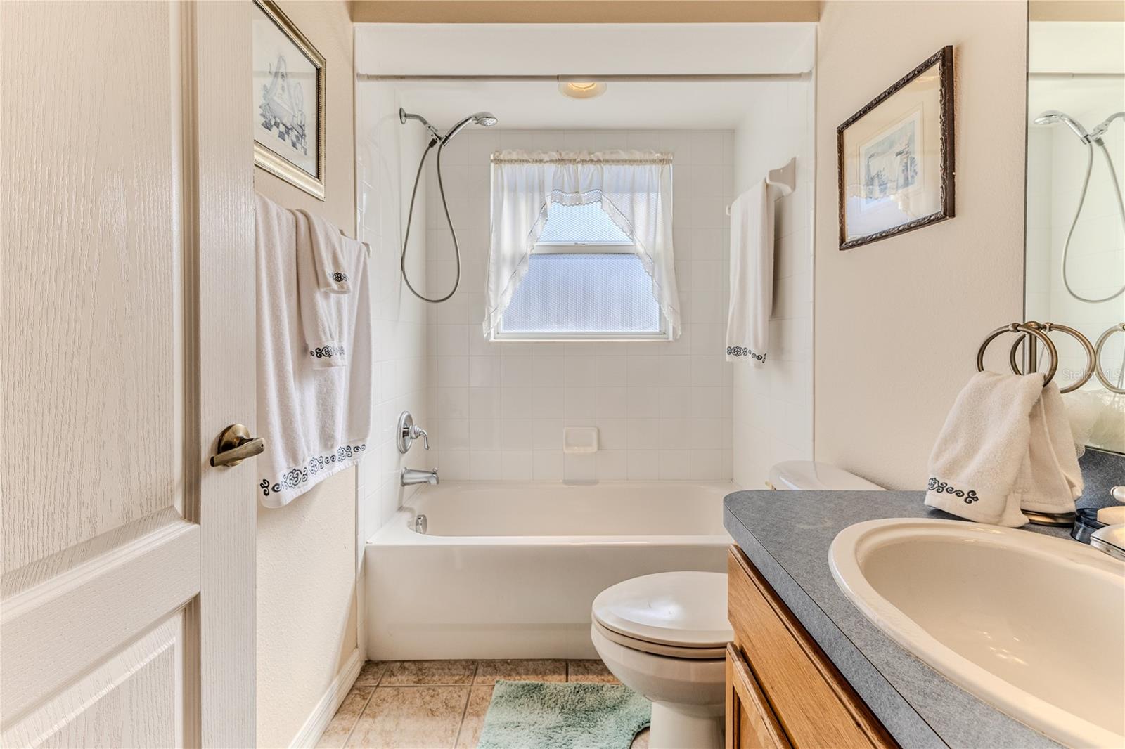 Listing photo id 47 for 150 Gordham Court