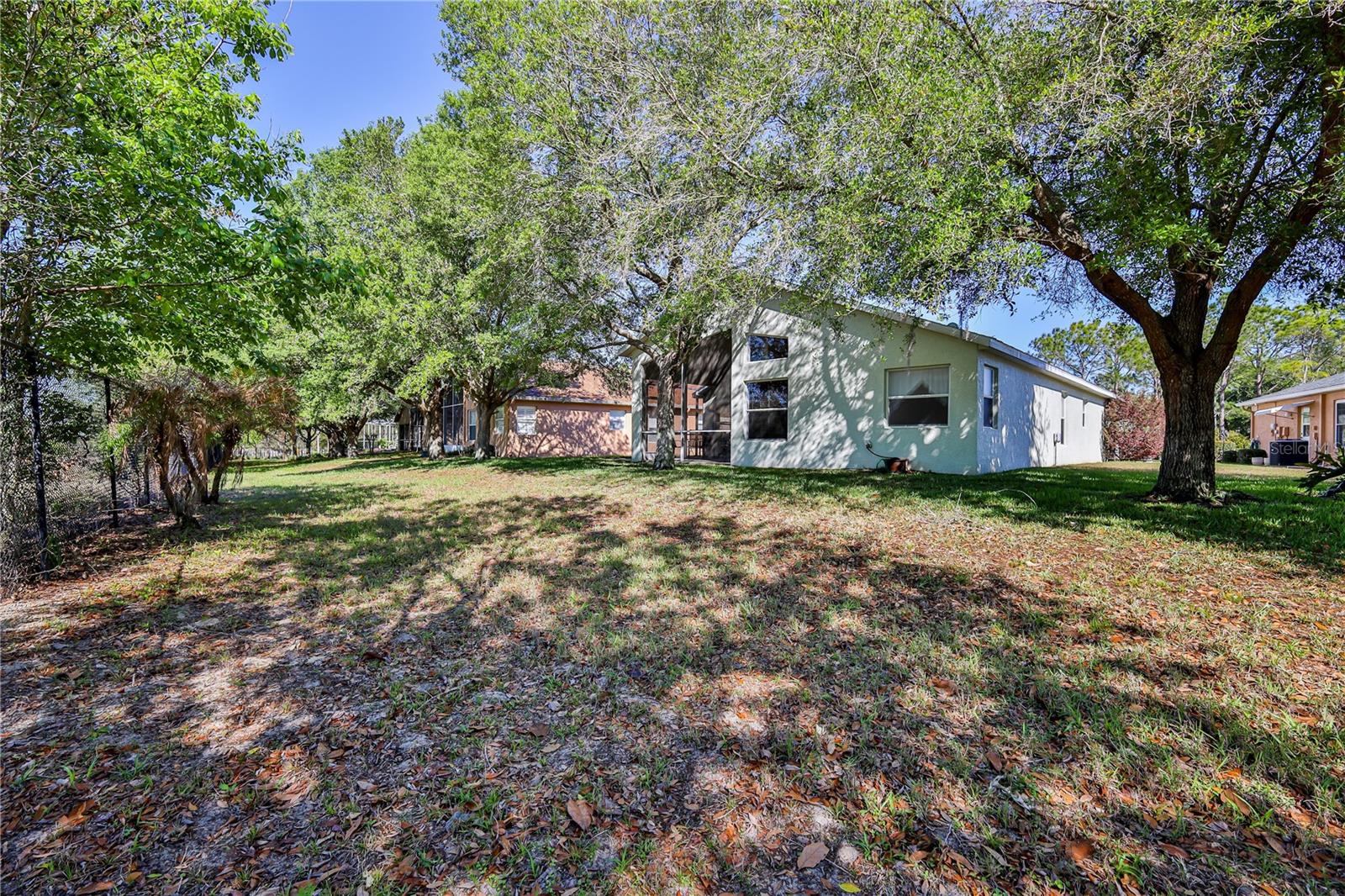 Listing photo id 59 for 150 Gordham Court