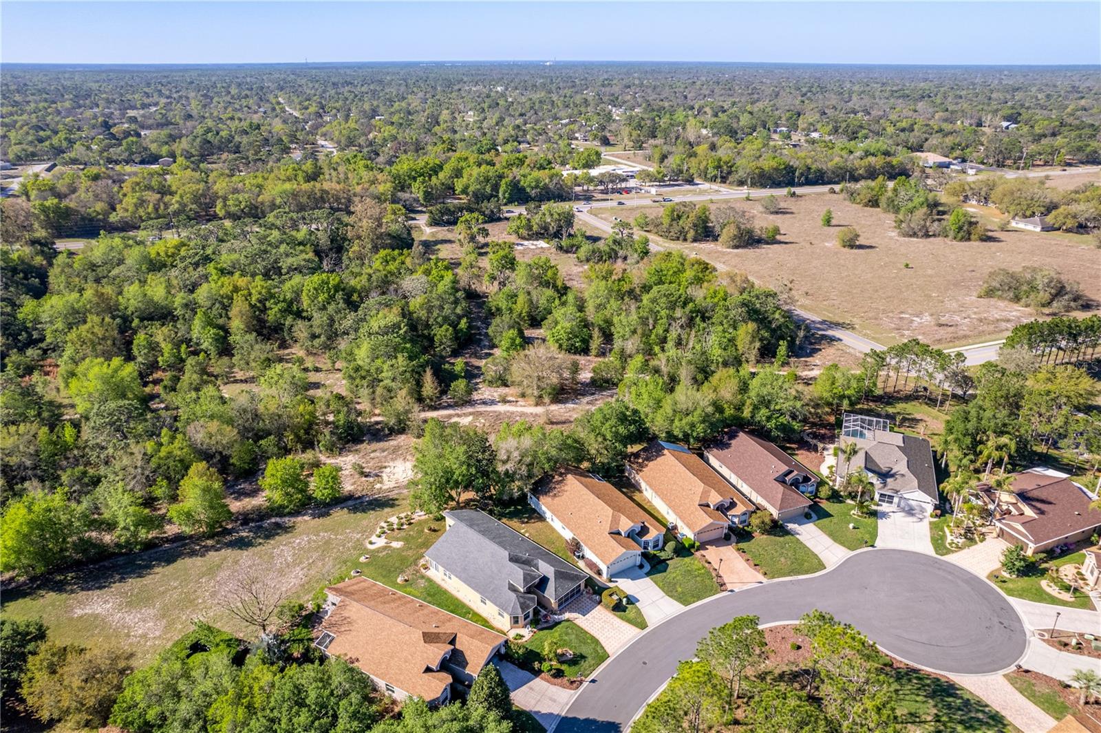 Listing photo id 64 for 150 Gordham Court