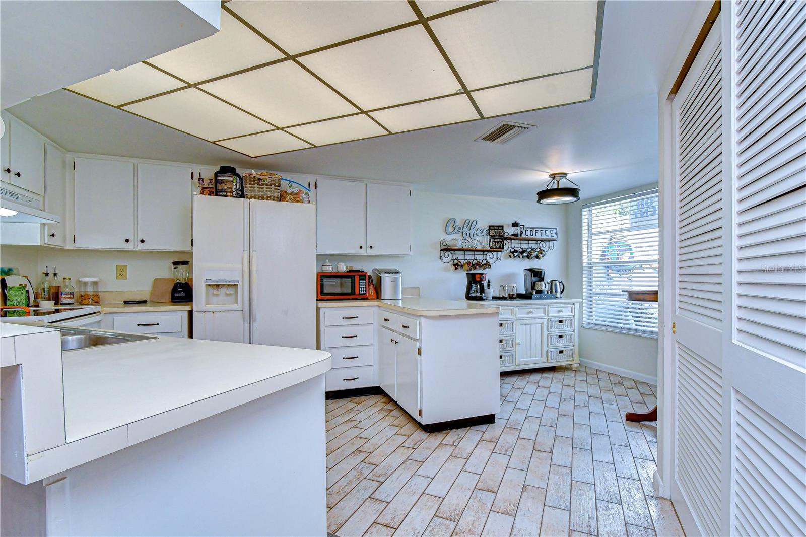 Image 15 of 85 For 3439 Teeside Drive 0