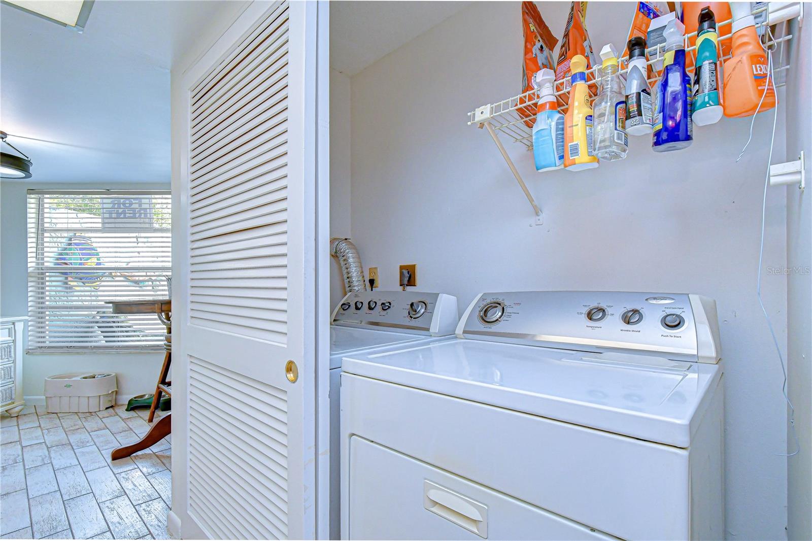 Image 19 of 85 For 3439 Teeside Drive 0