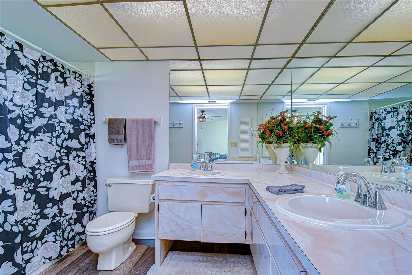 Image 48 of 85 For 3439 Teeside Drive 0