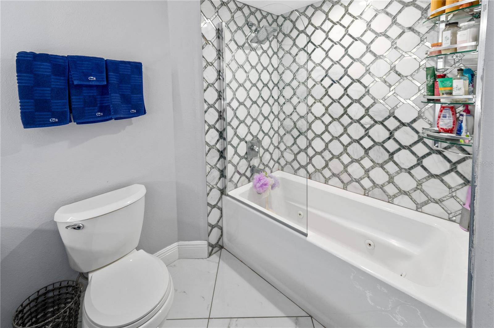 Image 13 of 22 For 2700 Atlantic Avenue 1210