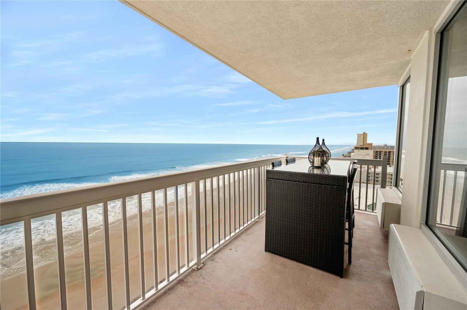 Image 6 of 22 For 2700 Atlantic Avenue 1210