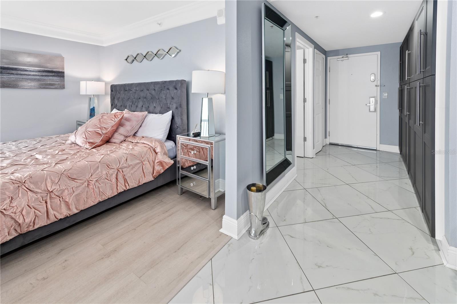 Image 9 of 22 For 2700 Atlantic Avenue 1210