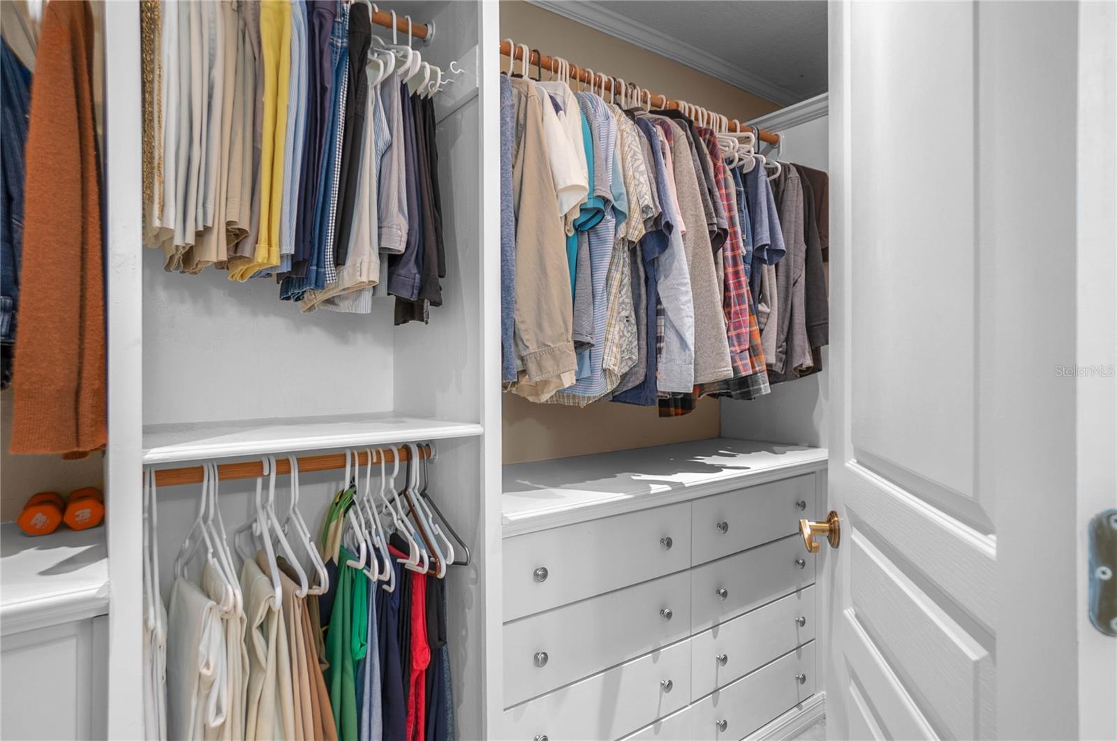 Image 27 of 66 For 9800 Regency Row