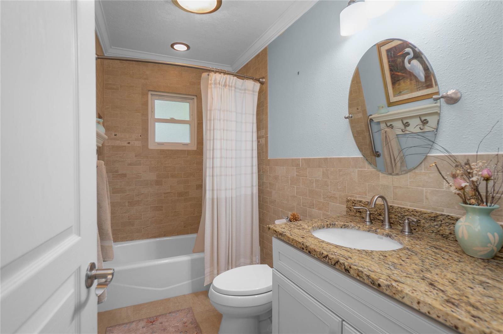 Image 33 of 66 For 9800 Regency Row