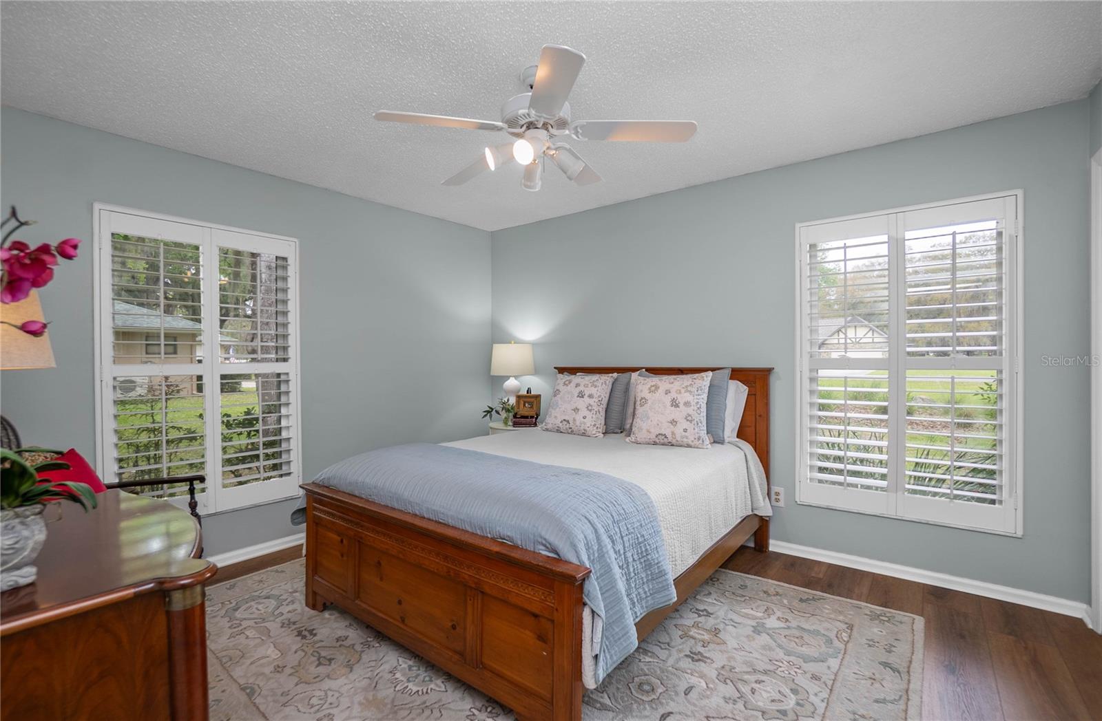 Image 34 of 66 For 9800 Regency Row