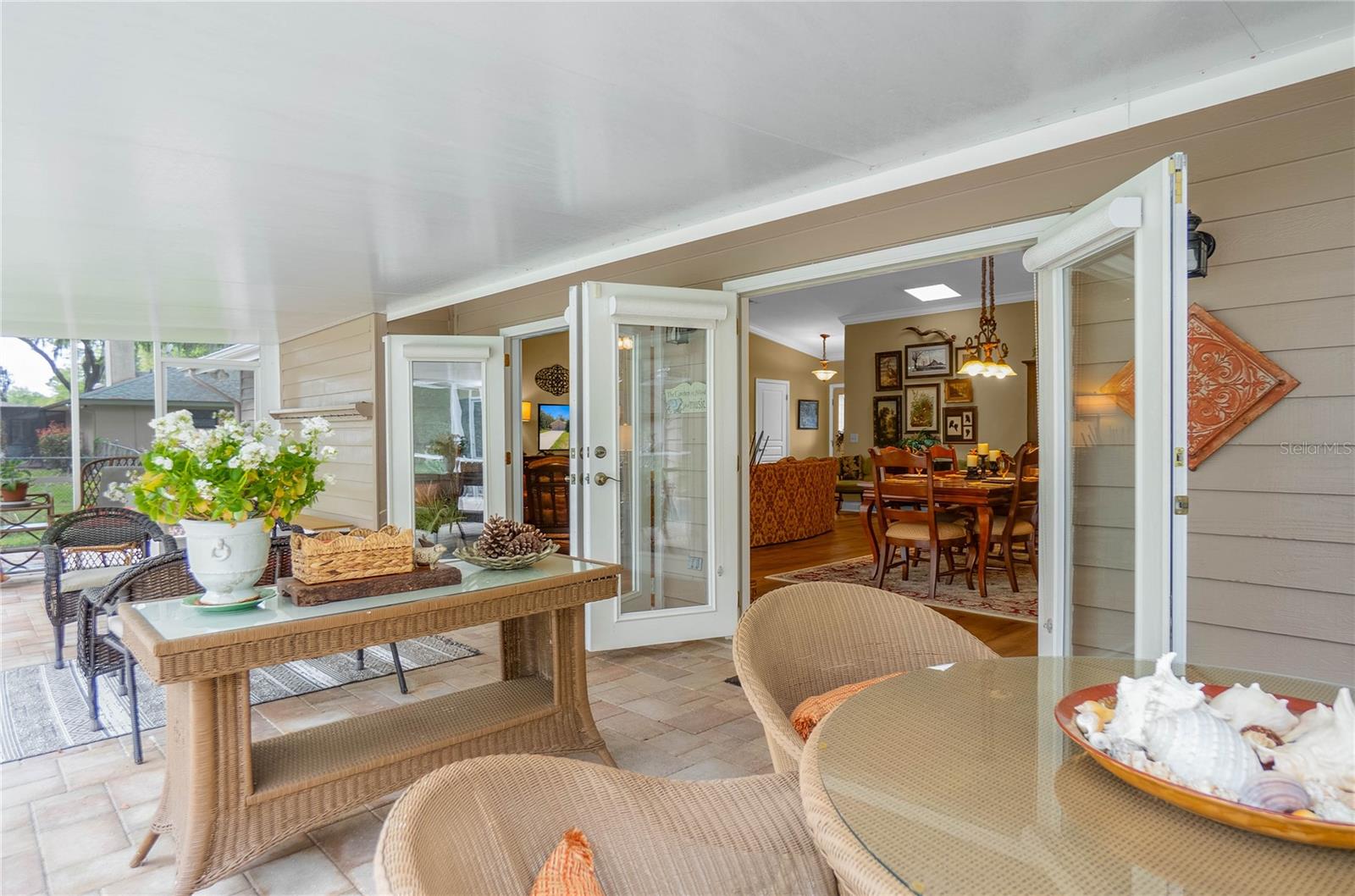 Image 35 of 66 For 9800 Regency Row