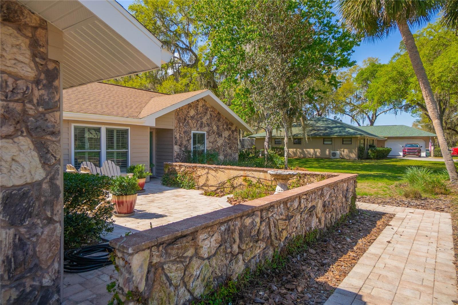 Image 4 of 66 For 9800 Regency Row