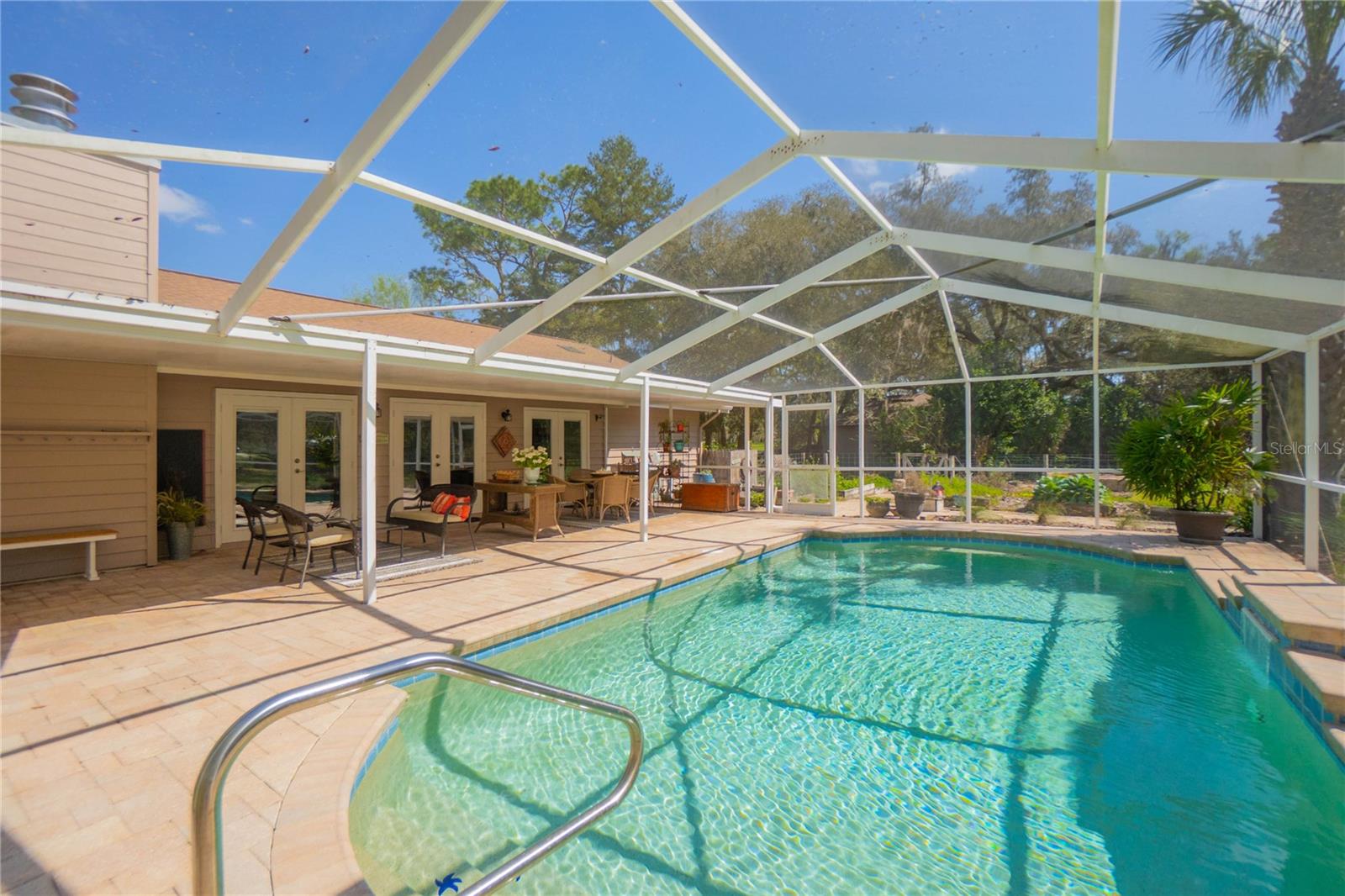 Image 41 of 66 For 9800 Regency Row