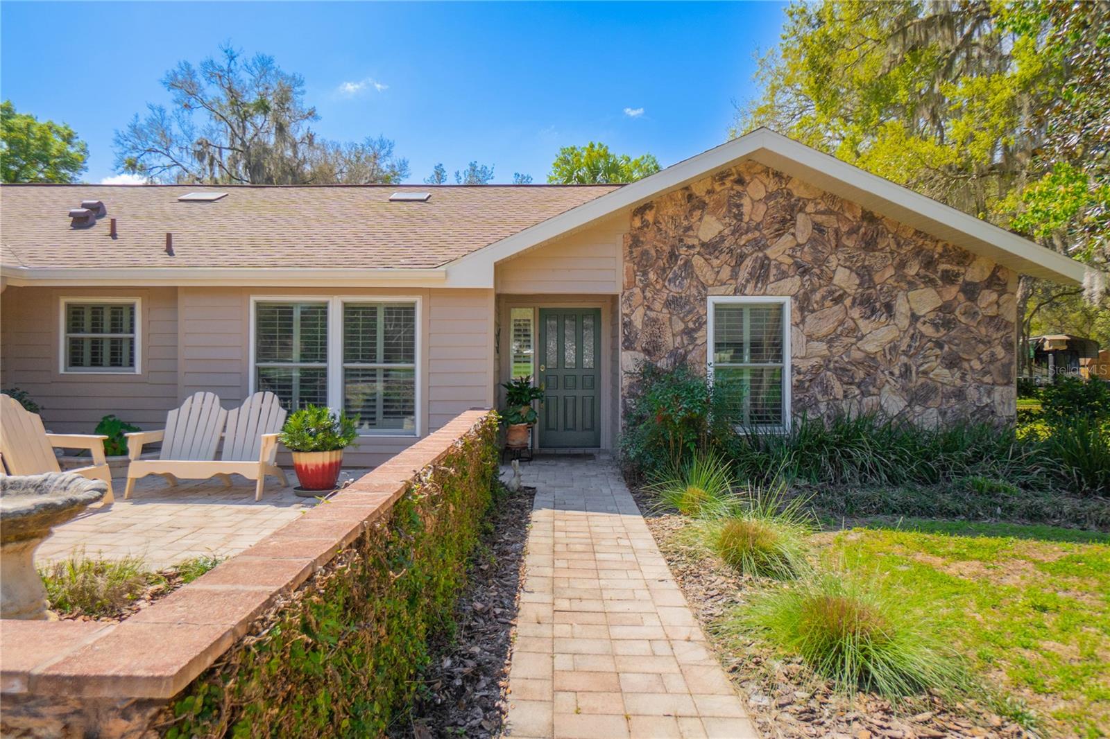 Image 7 of 66 For 9800 Regency Row