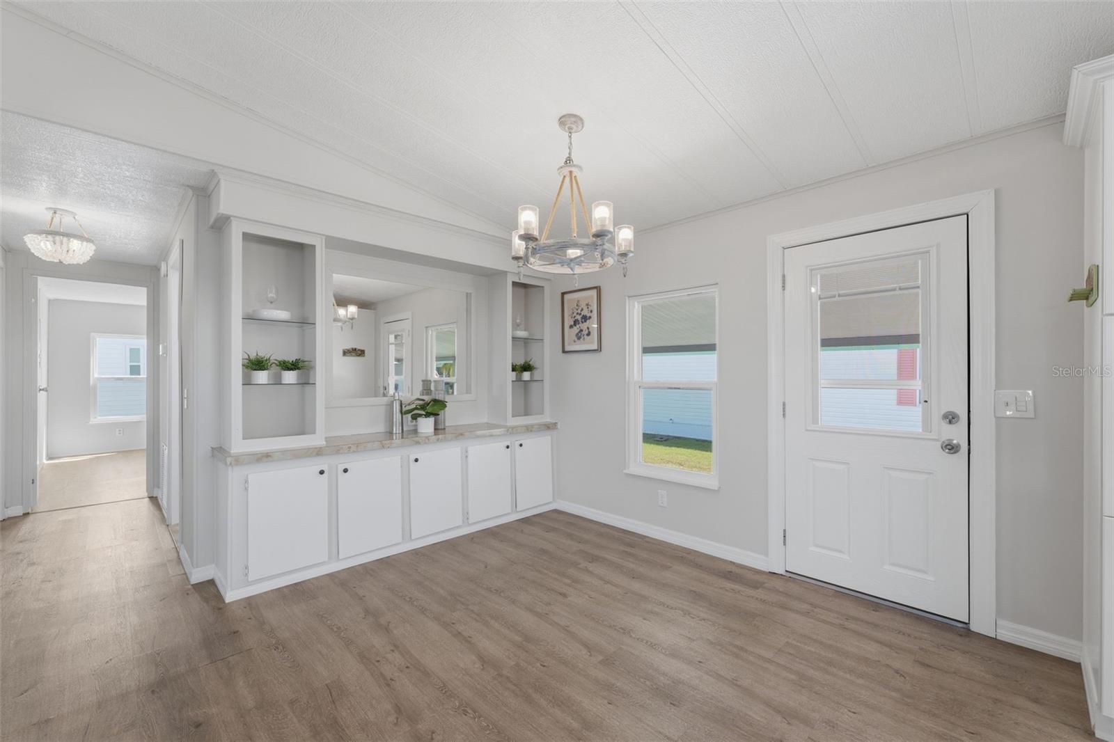 Image 8 of 18 For 2116 Kona Drive