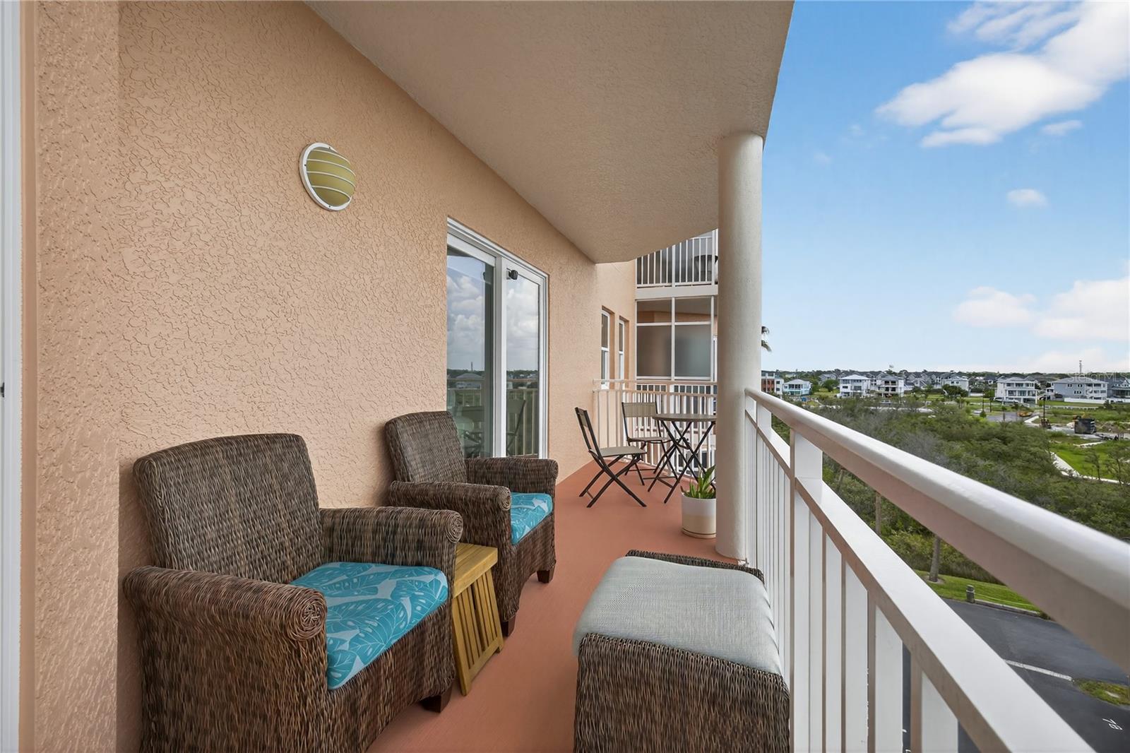 Image 26 of 43 For 4516 Seagull Drive 518