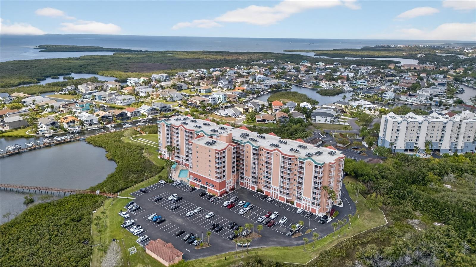 Image 36 of 43 For 4516 Seagull Drive 518