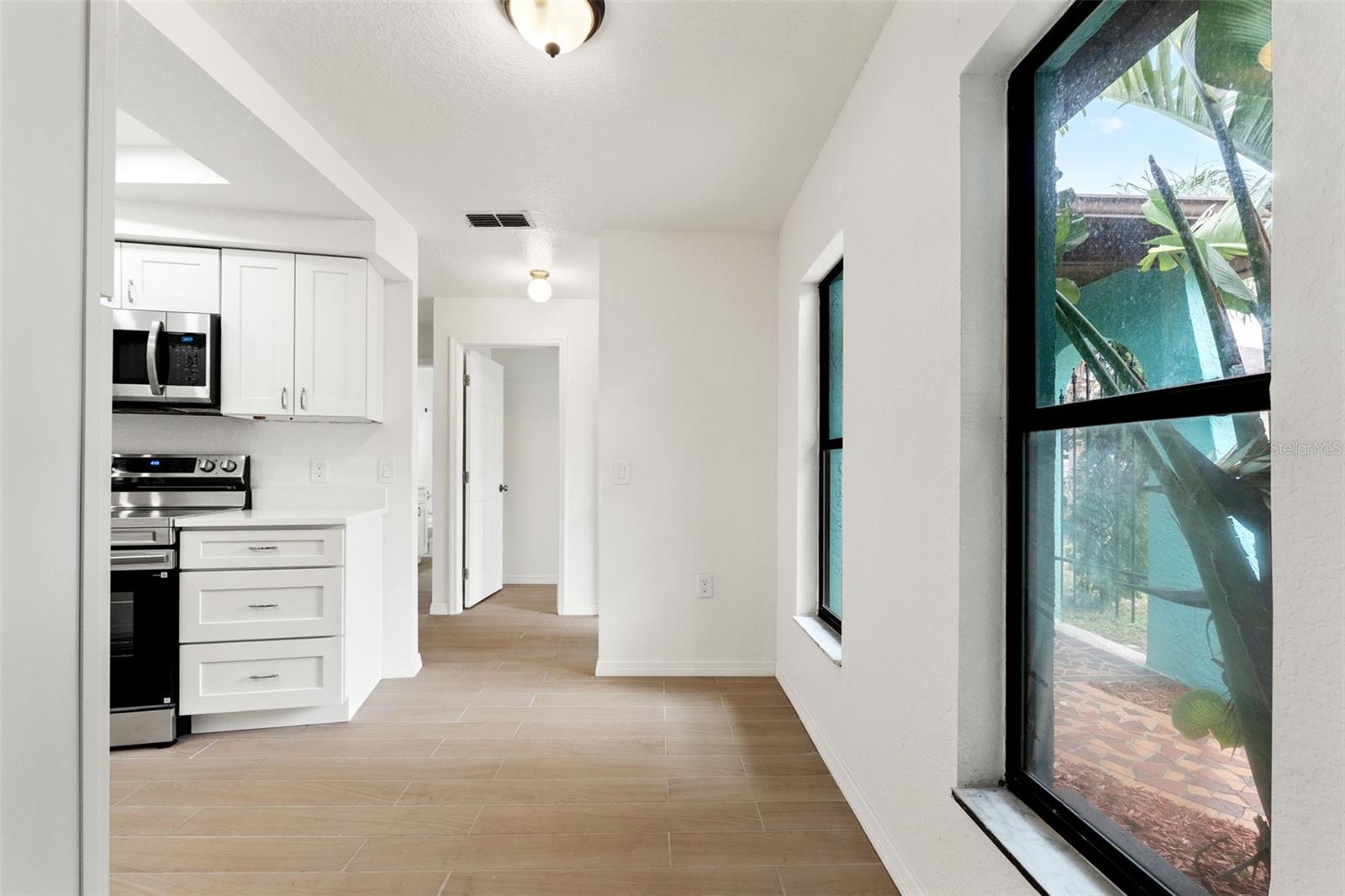 Image 11 of 36 For 13531 Claudia Drive