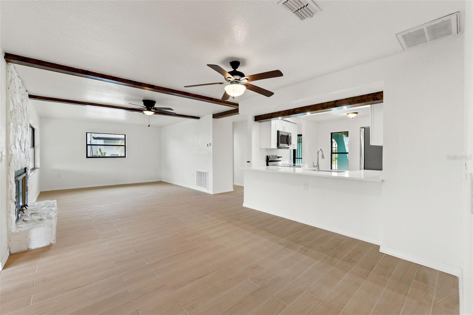 Image 15 of 36 For 13531 Claudia Drive