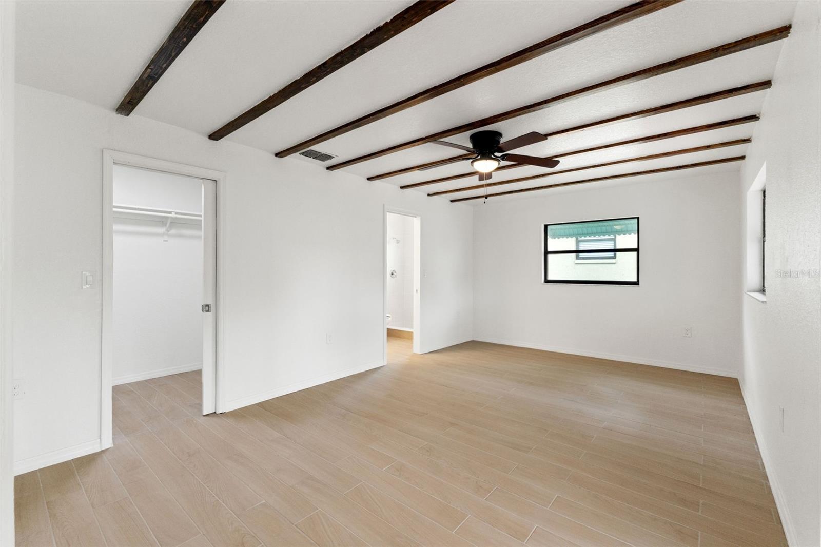 Image 17 of 36 For 13531 Claudia Drive