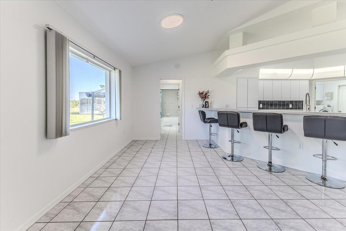 Image 13 of 75 For 13377 Bolton Court