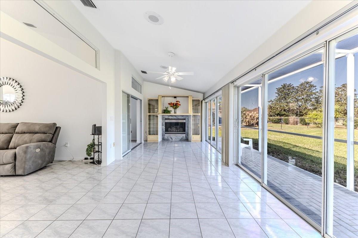 Image 24 of 75 For 13377 Bolton Court