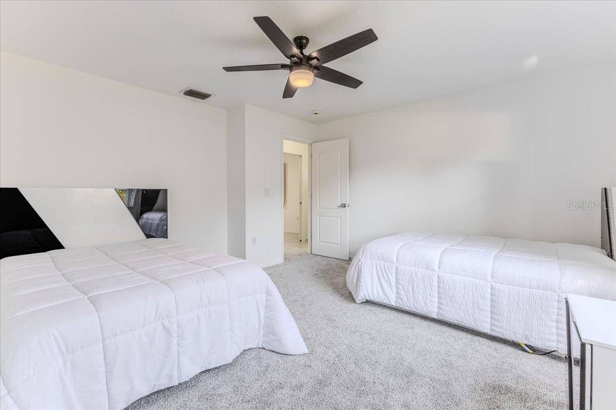 Image 37 of 75 For 13377 Bolton Court