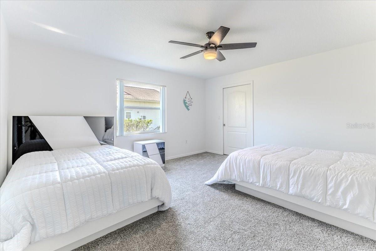 Image 38 of 75 For 13377 Bolton Court