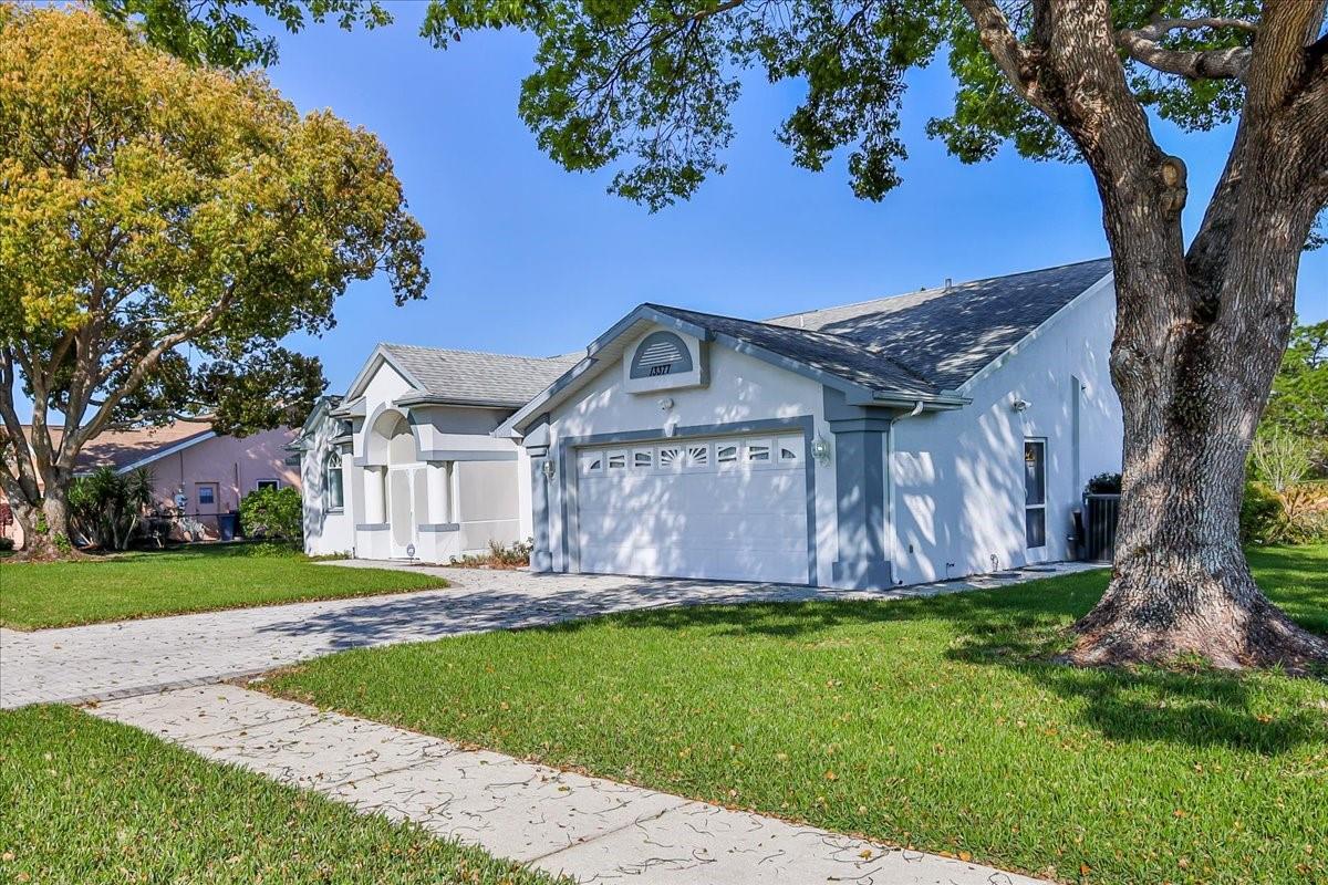 Image 4 of 75 For 13377 Bolton Court