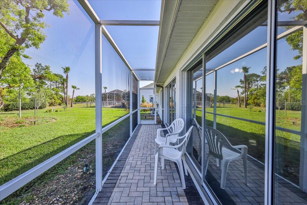 Image 48 of 75 For 13377 Bolton Court