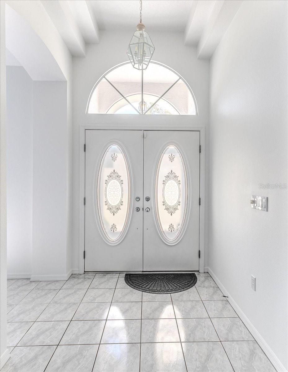 Image 6 of 75 For 13377 Bolton Court