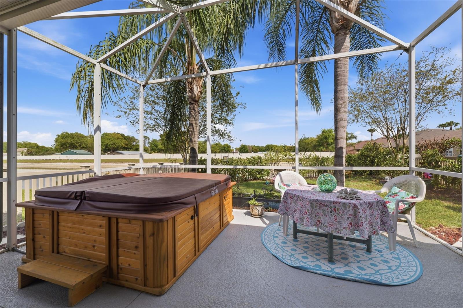 Image 22 of 57 For 2732 Devonoak Boulevard