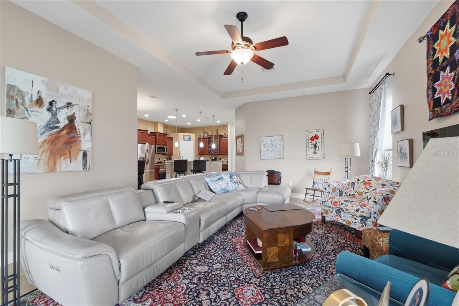 Image 46 of 57 For 2732 Devonoak Boulevard