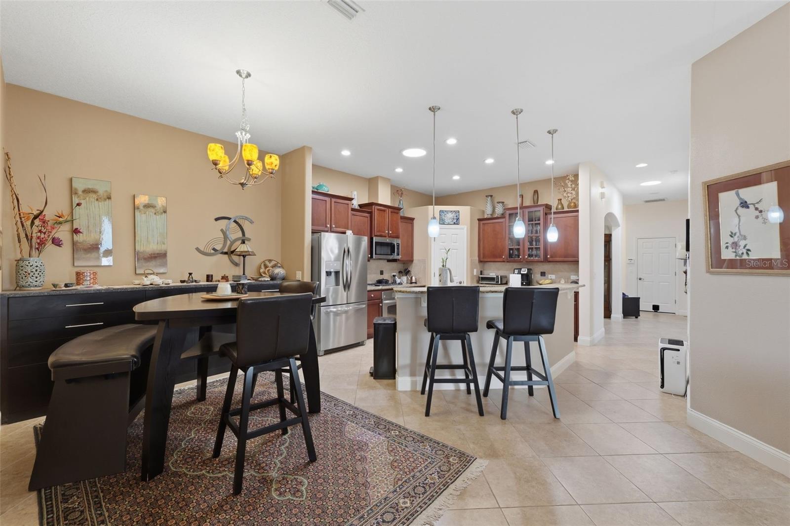 Image 8 of 57 For 2732 Devonoak Boulevard