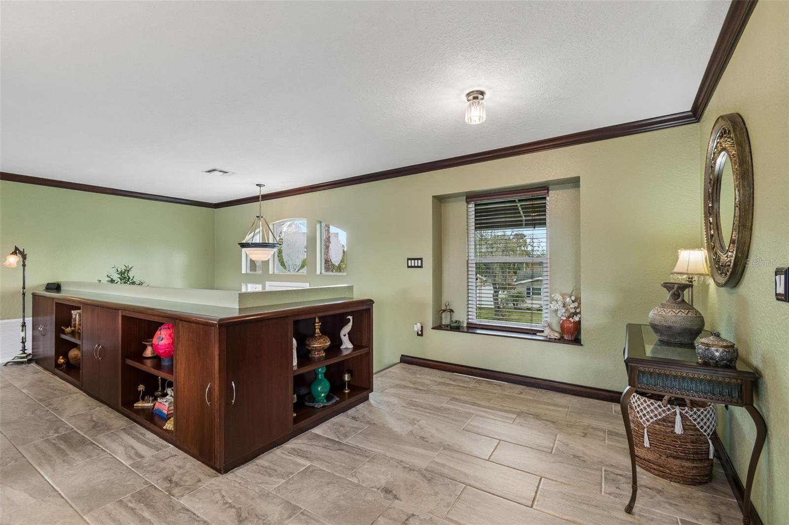 Image 10 of 99 For 5517 Tropic Drive