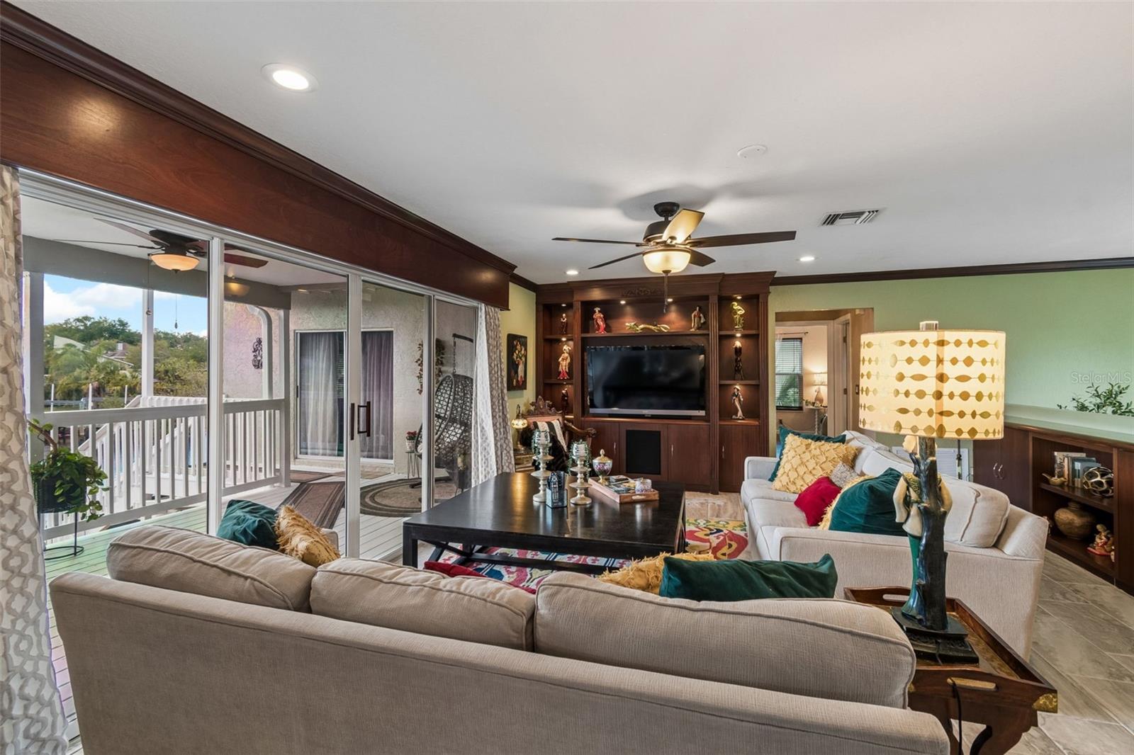 Image 12 of 99 For 5517 Tropic Drive