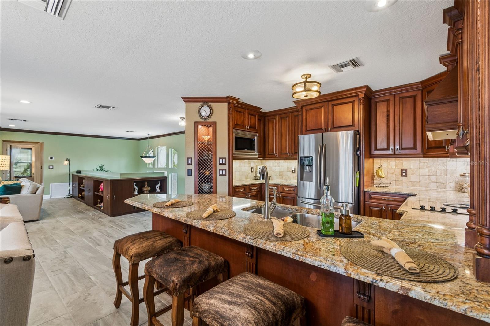 Image 30 of 99 For 5517 Tropic Drive