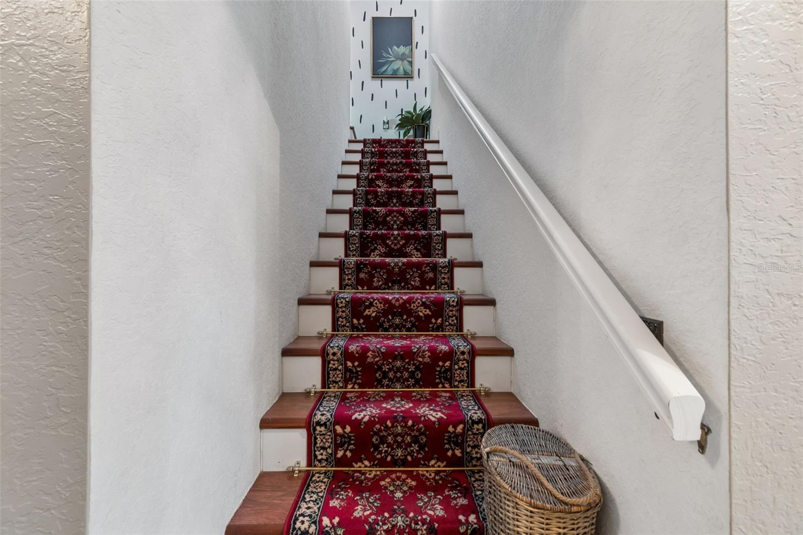 Image 39 of 99 For 5517 Tropic Drive