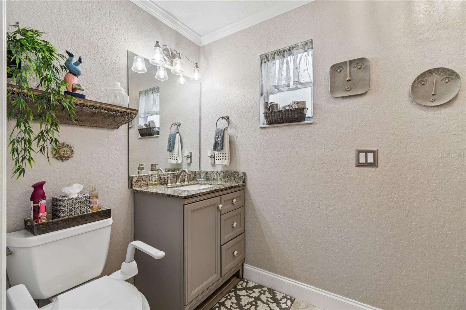 Image 42 of 99 For 5517 Tropic Drive