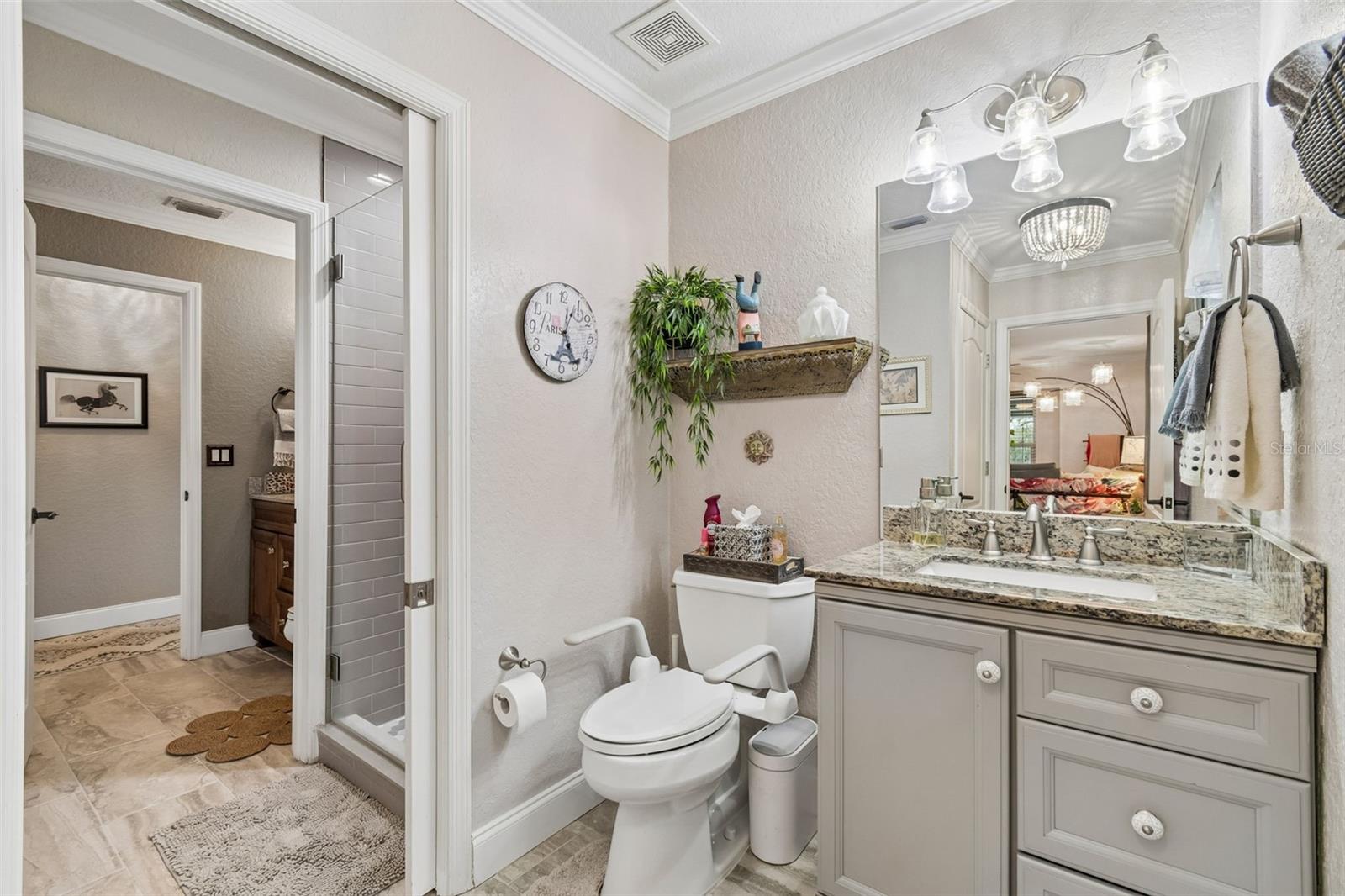 Image 43 of 99 For 5517 Tropic Drive