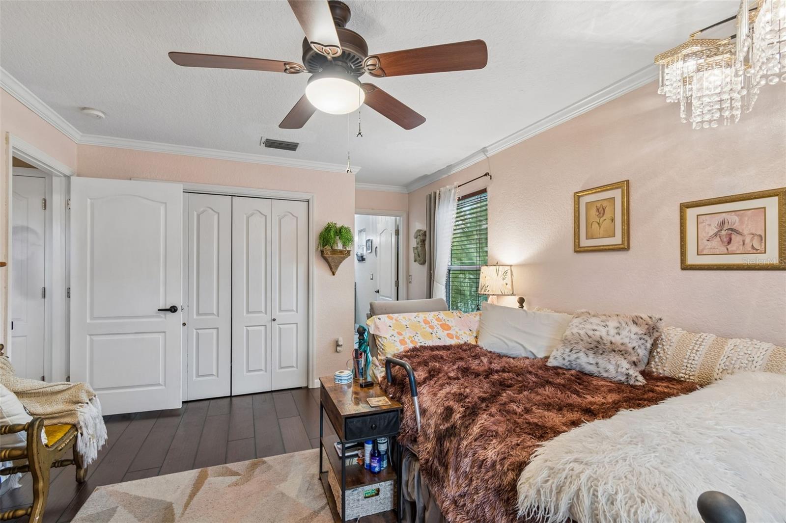 Image 44 of 99 For 5517 Tropic Drive