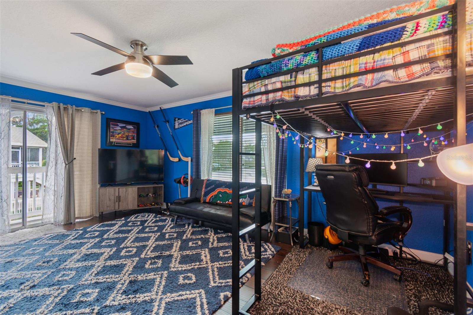 Image 49 of 99 For 5517 Tropic Drive